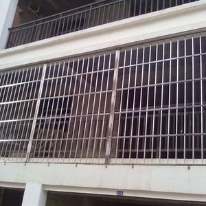 防盗窗不锈钢图片