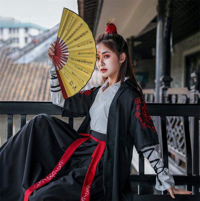 冬古装女汉服学生霸气大人夏简约侠女风帅气侠客风影视同款中国风