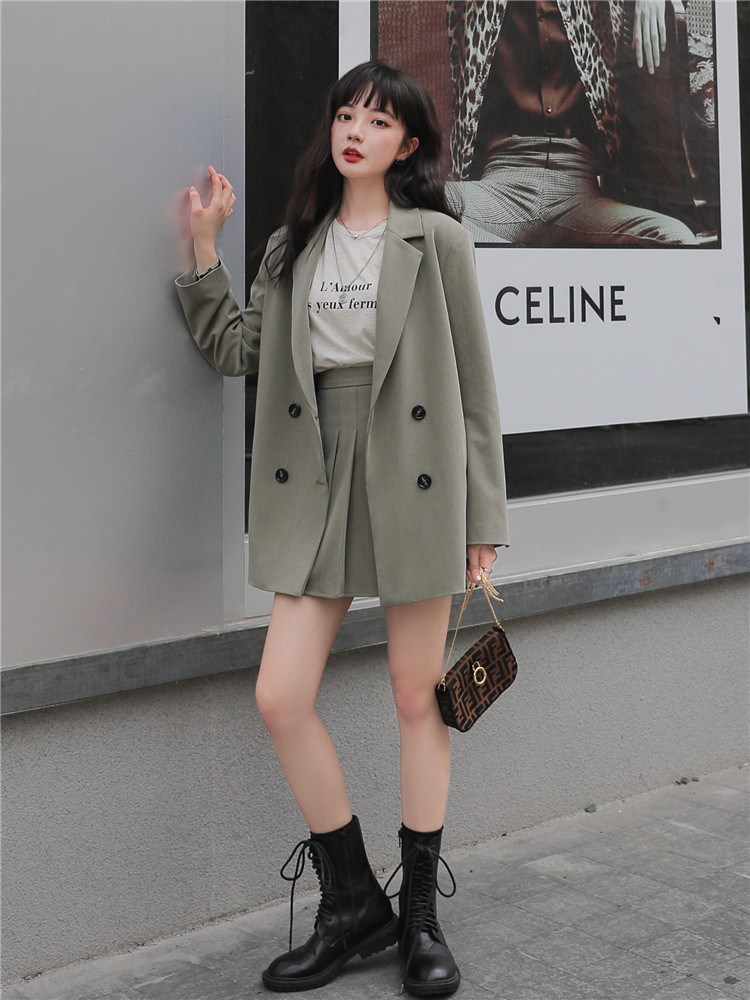 34豆沙绿色小西装套装女2021新款学院风小个子春秋外套百褶裙两件