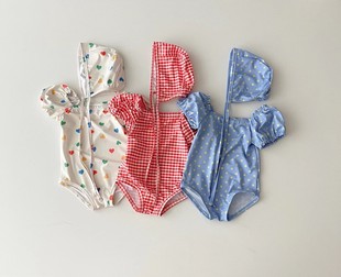 婴儿泳衣a类3夏季新款4-18个月女宝宝连体吊带游泳衣小童沙滩服5