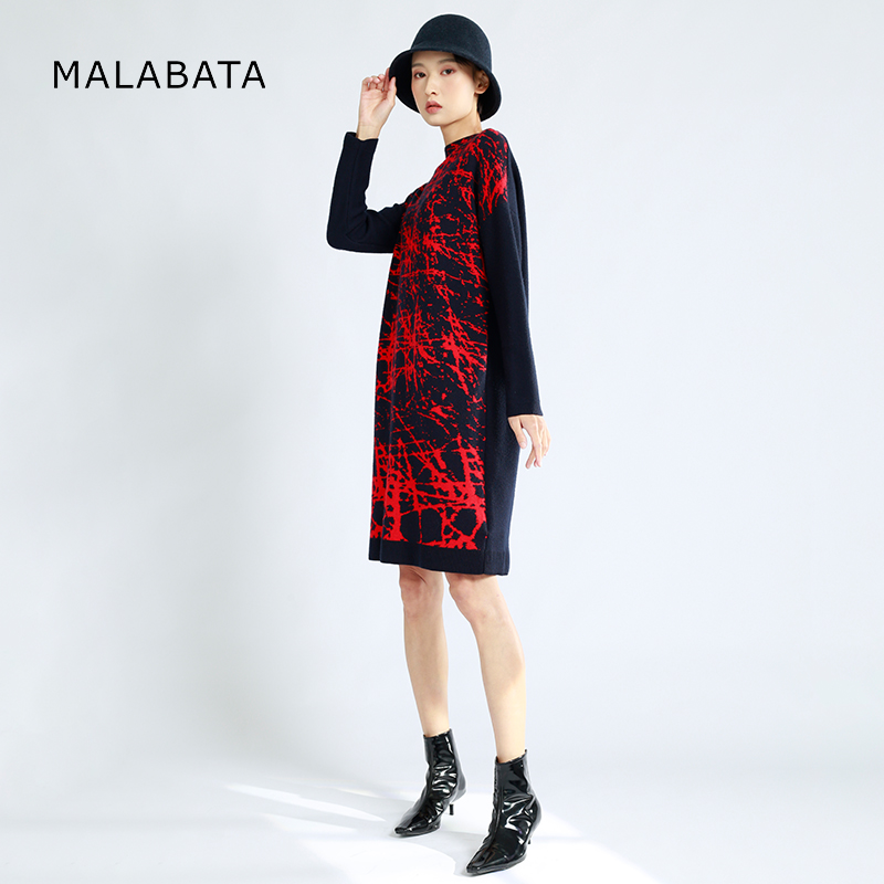 MALABATA秋季新款女装创意印花长袖连衣裙MA234M016376
