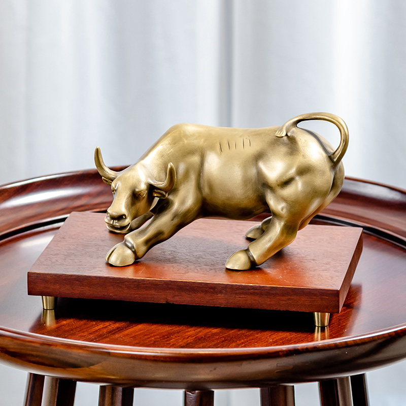牛势如虹黄铜牛摆件孺子牛工艺品客厅玄关书柜办公桌电视柜面摆设