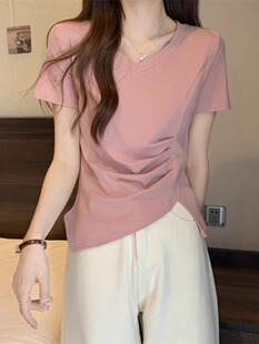 粉色V领短袖T恤女夏季修身显瘦设计感小众褶皱收腰开叉不规则上衣