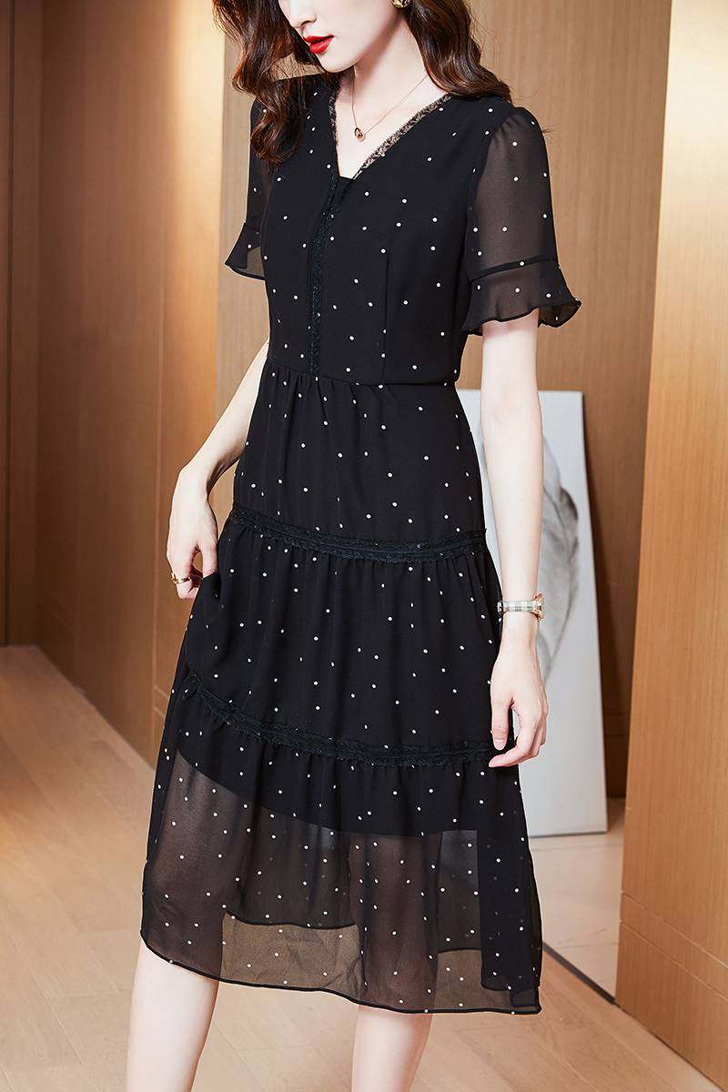 黑色雪纺连衣裙2021新款女夏薄款