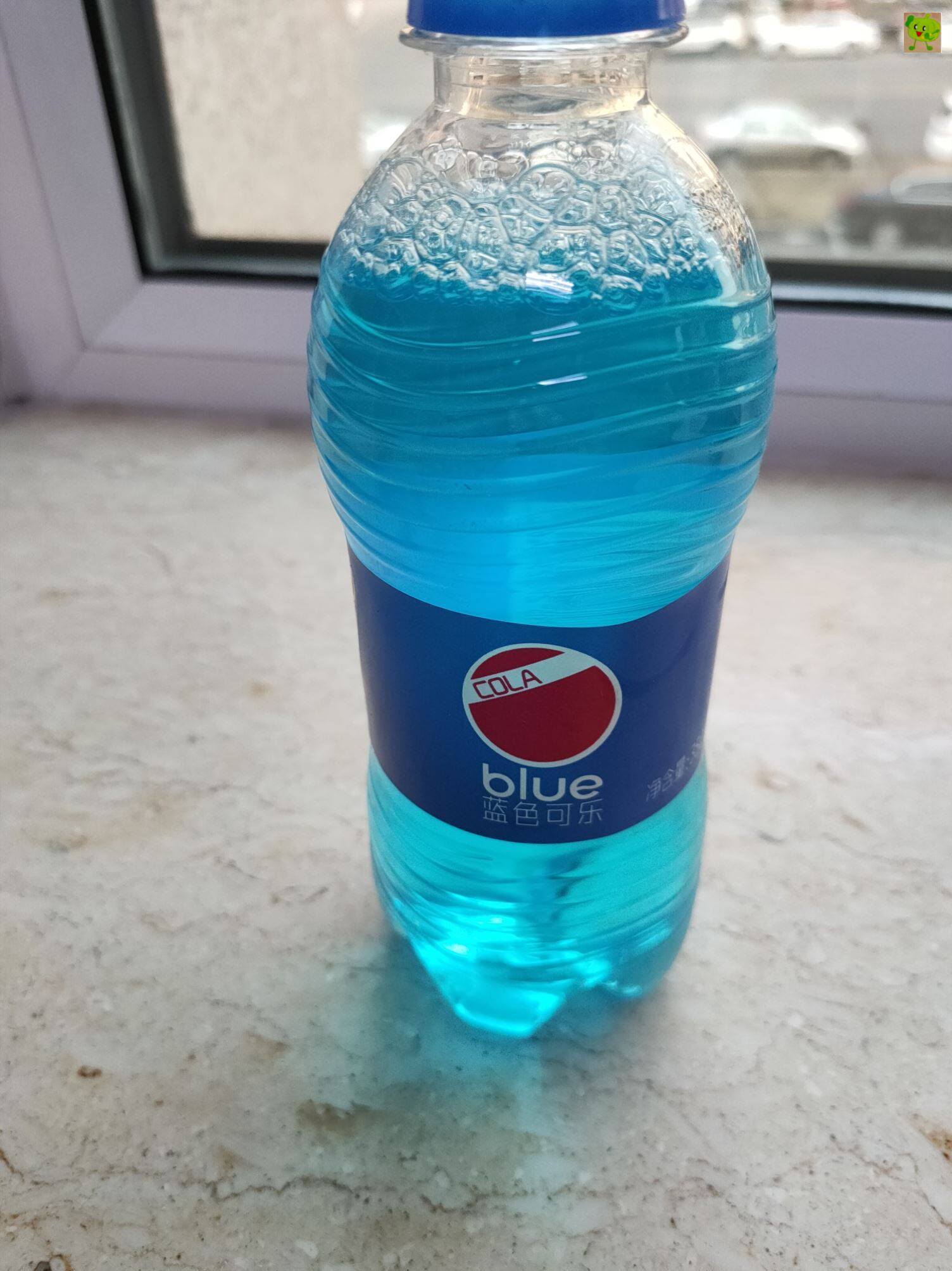 蓝色可乐巴厘岛蓝岸可乐巴厘岛可乐他姑新品可乐汽水400ml*20瓶