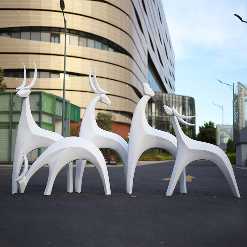 玻璃钢鹿雕塑抽象几何仿真装饰公园林景观小品仿铜梅花鹿户外摆件
