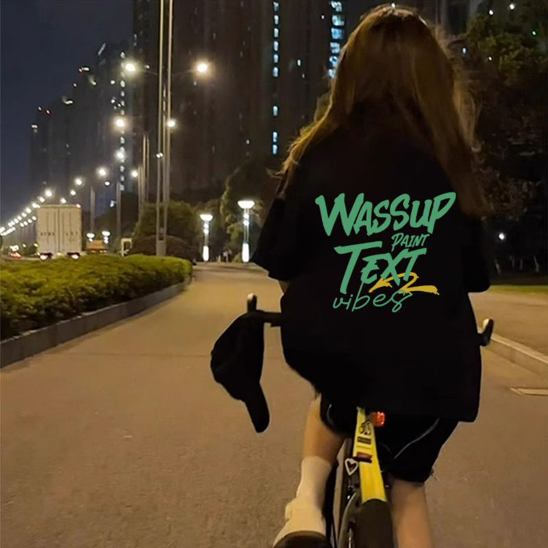 WASSUP HEODS两色涂鸦字