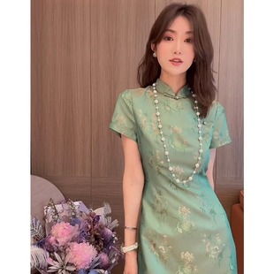 新中式改良旗袍年轻款法式气质高端精致端庄大气国风绿色连衣裙夏