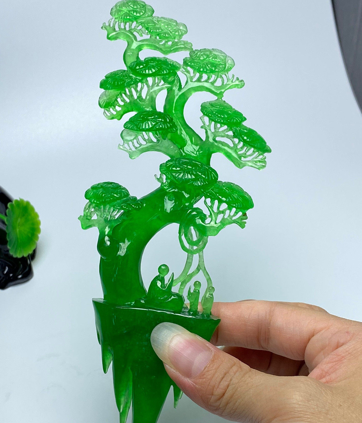 一元起拍卖缅甸天然a货翡翠冰种满色帝王绿辣绿迎客松玉石小摆件