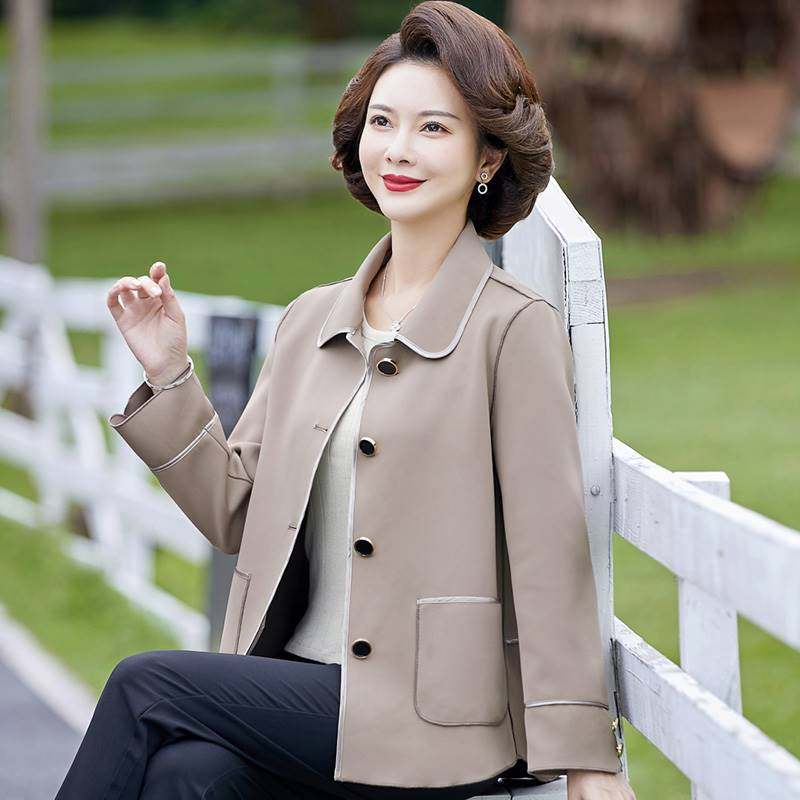 特价中年女士风衣外套