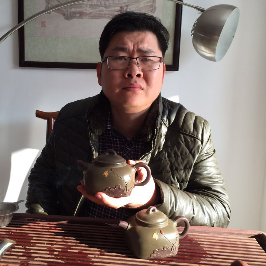 【蝶恋花】 豆青泥 全手工制作 助理工艺美术师 钱陶峰