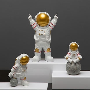 太空人摆件创意简约太空人家居装饰品摆设书房儿童房客厅生日礼物