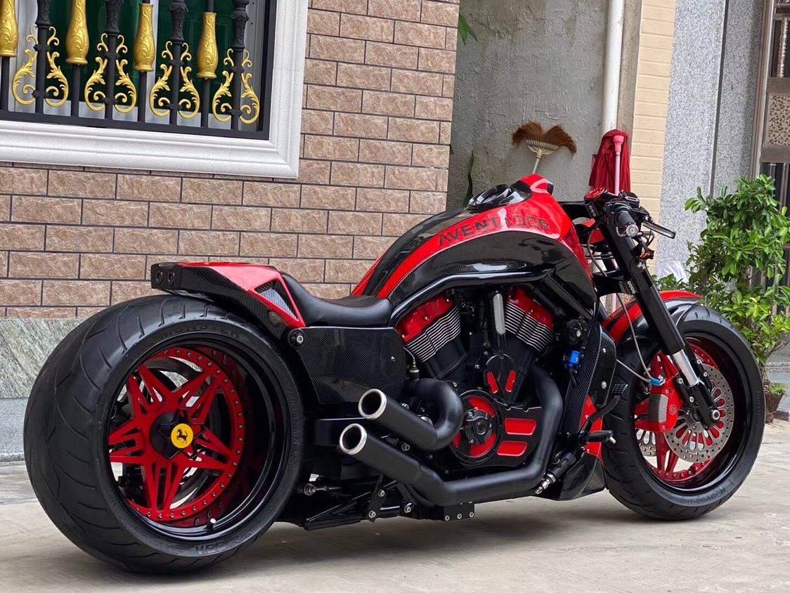 进口复古哈雷金刚狼883n硬汉1200cc夜路德x4突破者太子滑翔摩托车