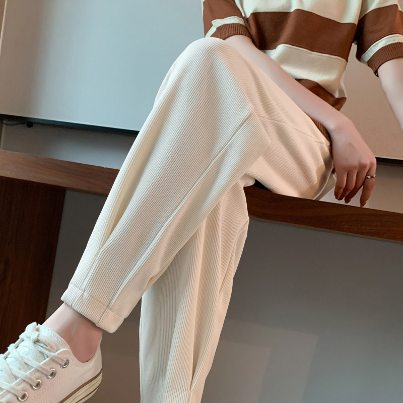 白色冰丝萝卜裤女春秋2023新薄款夏季运动裤小个子哈伦休闲卫裤子