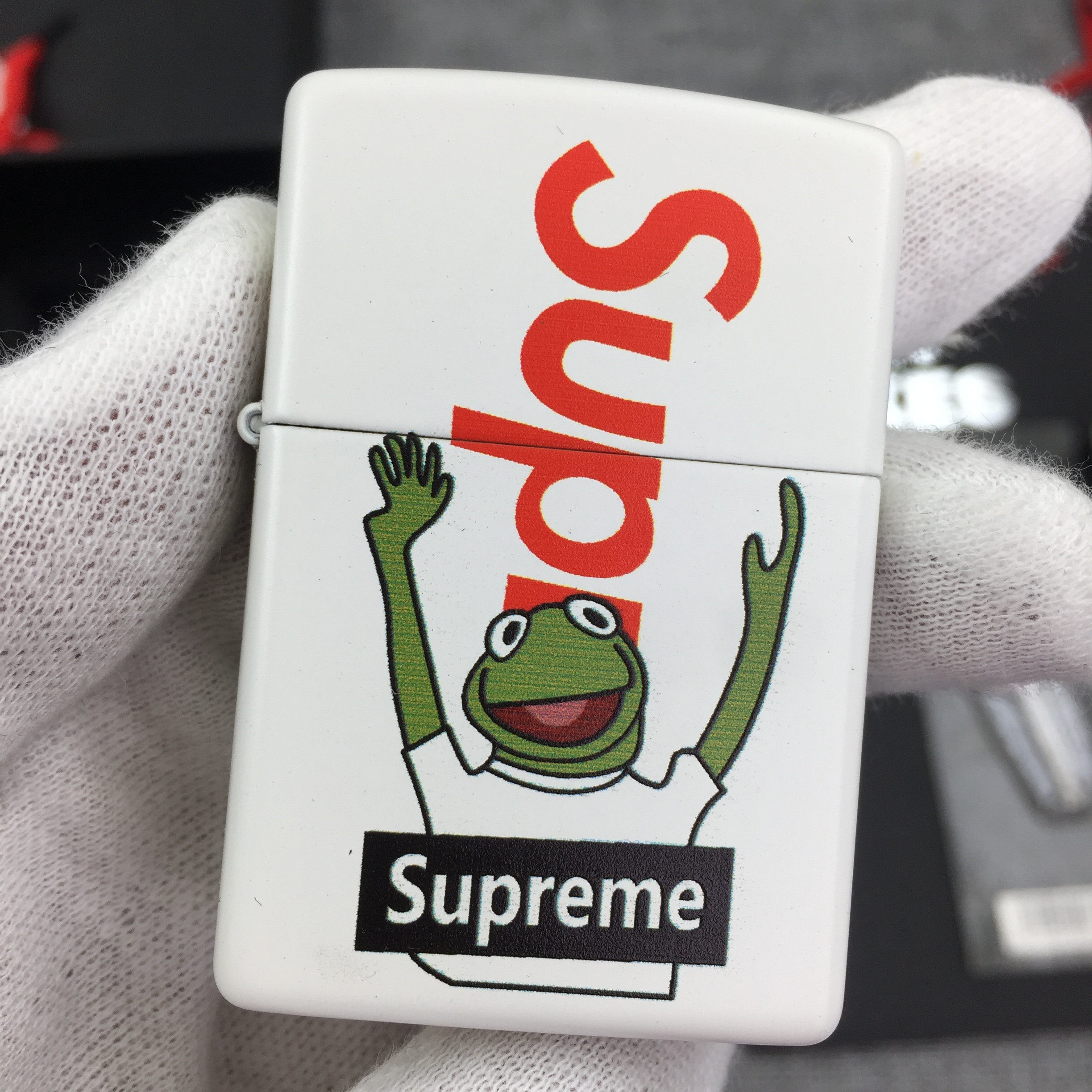 zippo打火机zippo正版芝宝正品男士supreme限量创意煤油zppo火机z