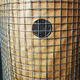 热镀锌铁丝网养殖网围栏钢丝隔离拦鸡网防鼠网防裂抹墙网家用装饰
