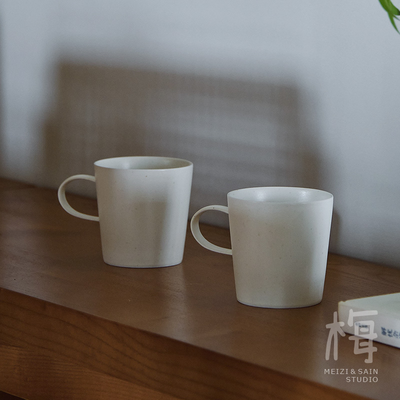 梅子和山谷 | 月光白 质感 白陶马克杯 基本款水杯家用挂耳咖啡杯