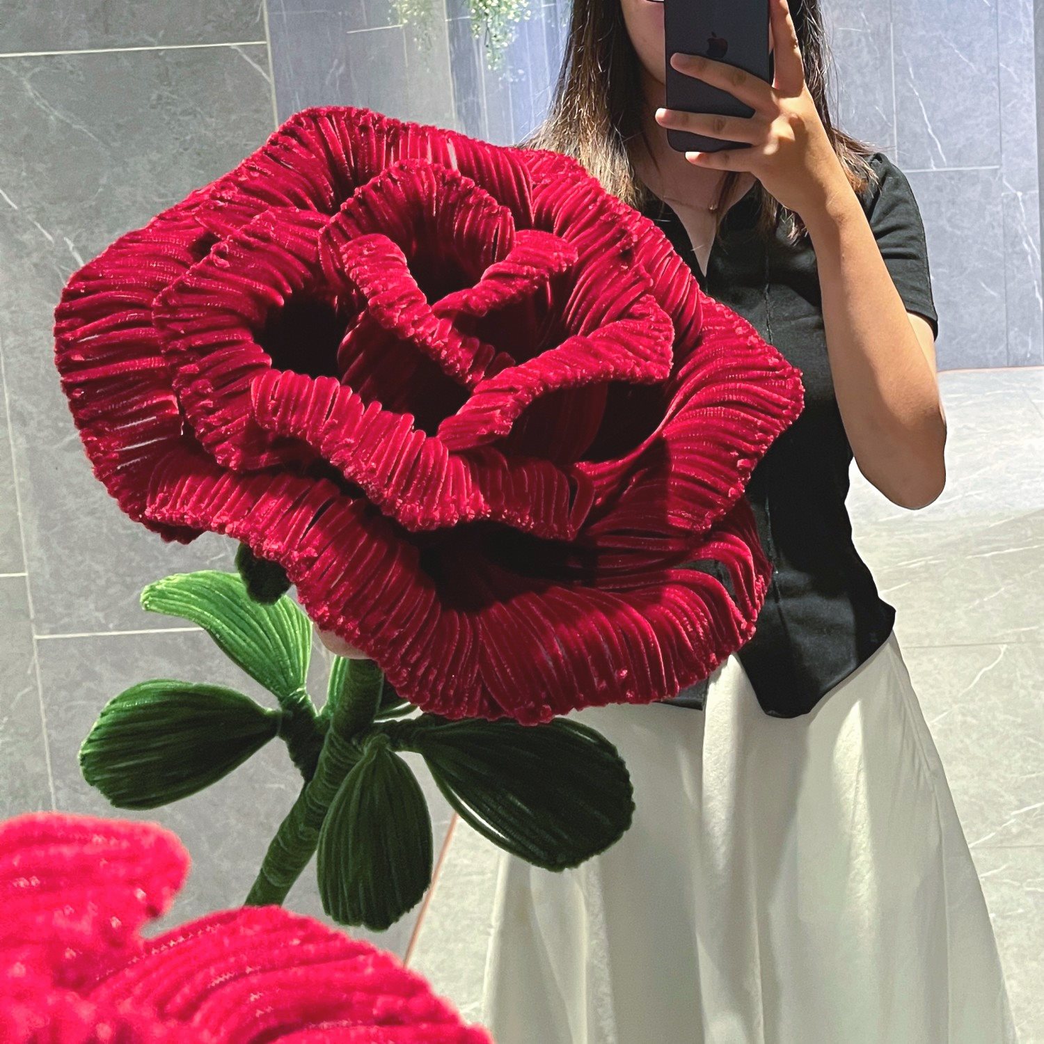 巨型玫瑰一支巨大玫瑰花超大巨型玫瑰节日道具装饰抖音网红同款