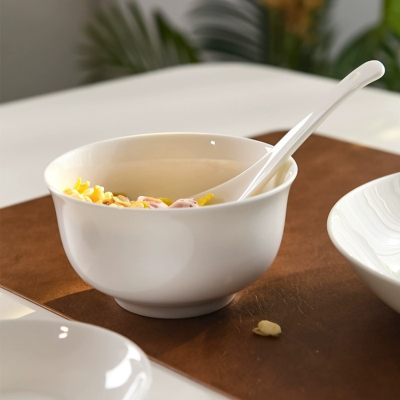 高档纯白骨瓷家用中式吃饭碗米饭碗面碗易清洗釉下彩微波陶瓷餐具