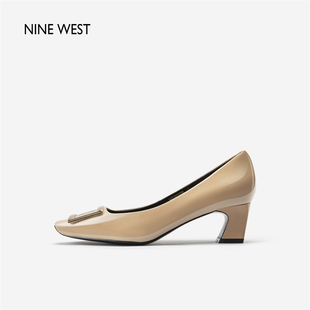 Nine West/玖熙2024年春季新款中跟单鞋女方头浅口金属扣粗跟女鞋