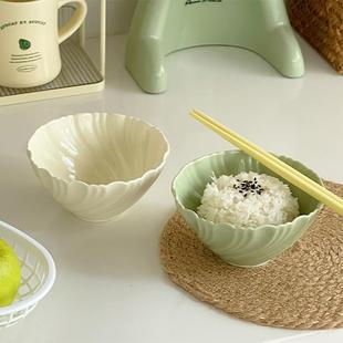 ins风日式花边简约小碗奶油色绿色家用纯色陶瓷饭碗酸奶早餐碗