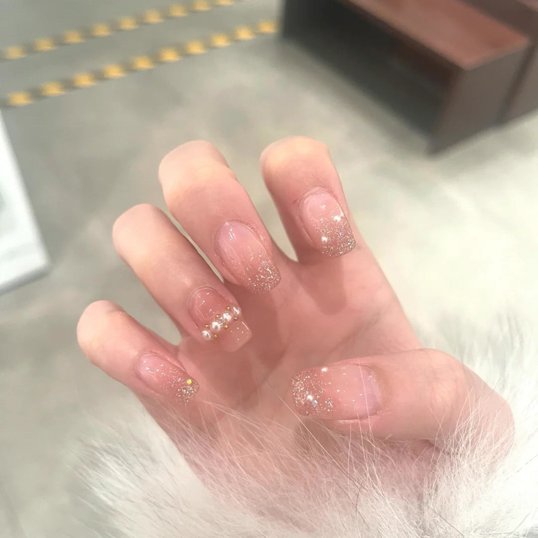 穿戴甲2022年新款孕妇新娘甲温柔珍珠冰透色成品美甲贴片手指甲片