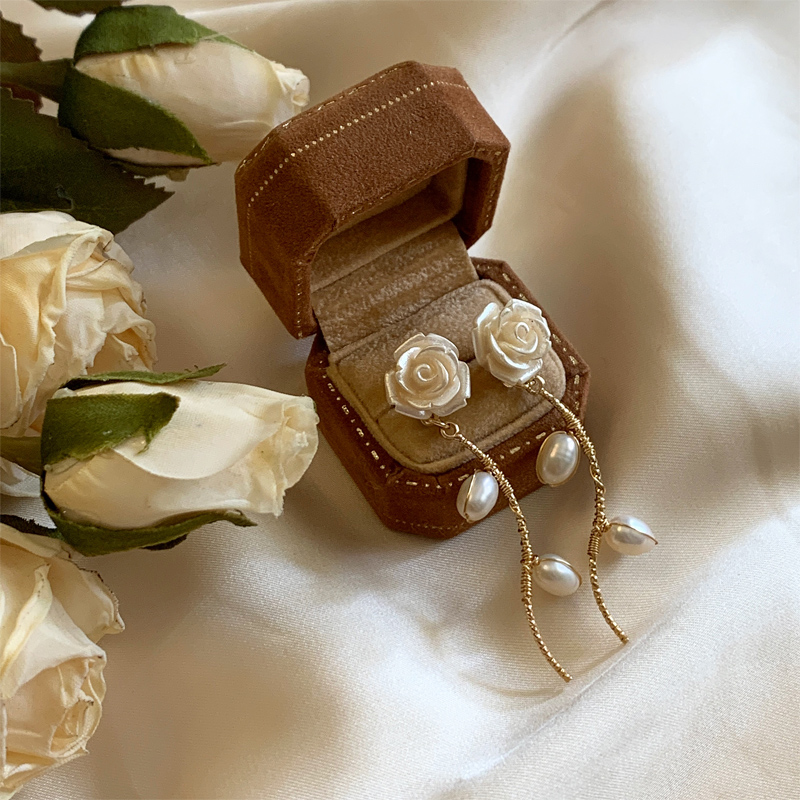 休眠火山◆舒伯特玫瑰 法式气质花朵珍珠耳钉小众设计高级感耳环