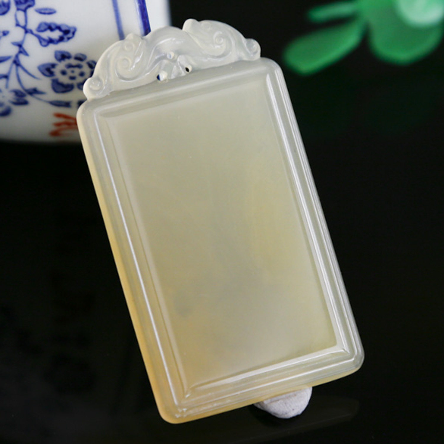 18.06g 精品山筋料无事牌挂件 黄龙玉 fzz19-28