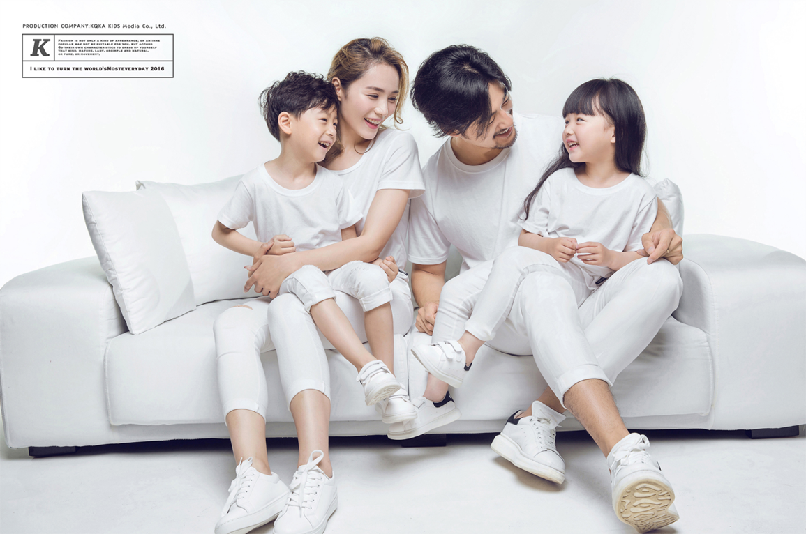 20新款影楼亲子装 儿童摄影服装 一家四口全家福艺术拍照写真衣服