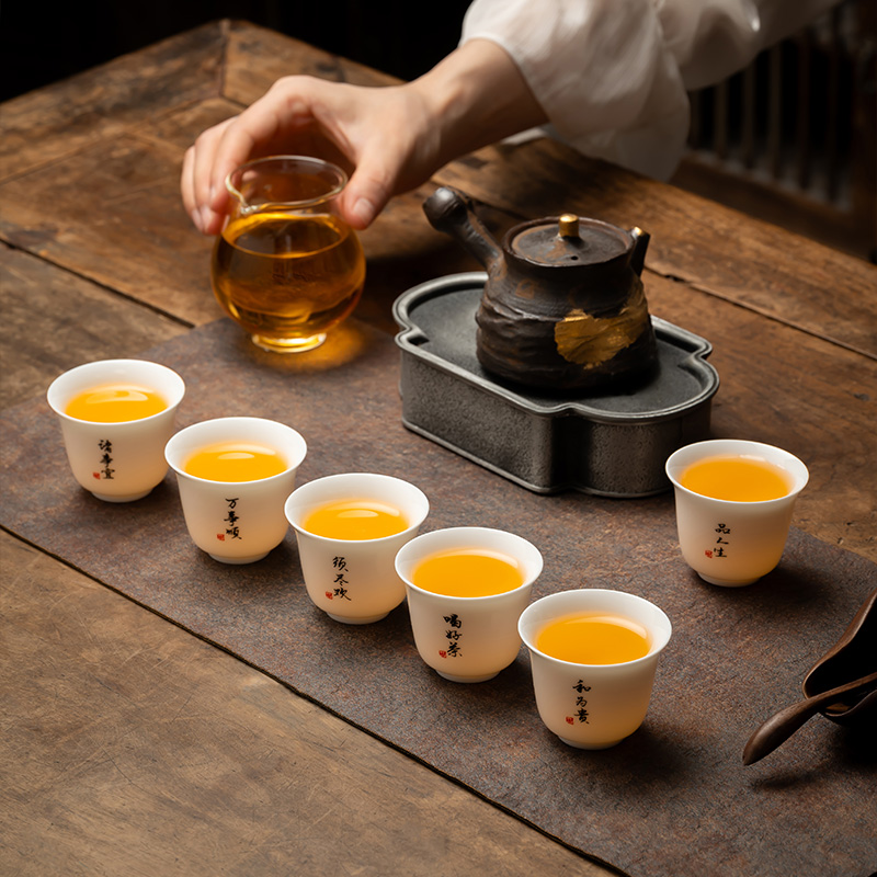 手写字陶瓷小茶杯德化羊脂玉白瓷功夫茶杯套装中式喝茶杯茶具定制