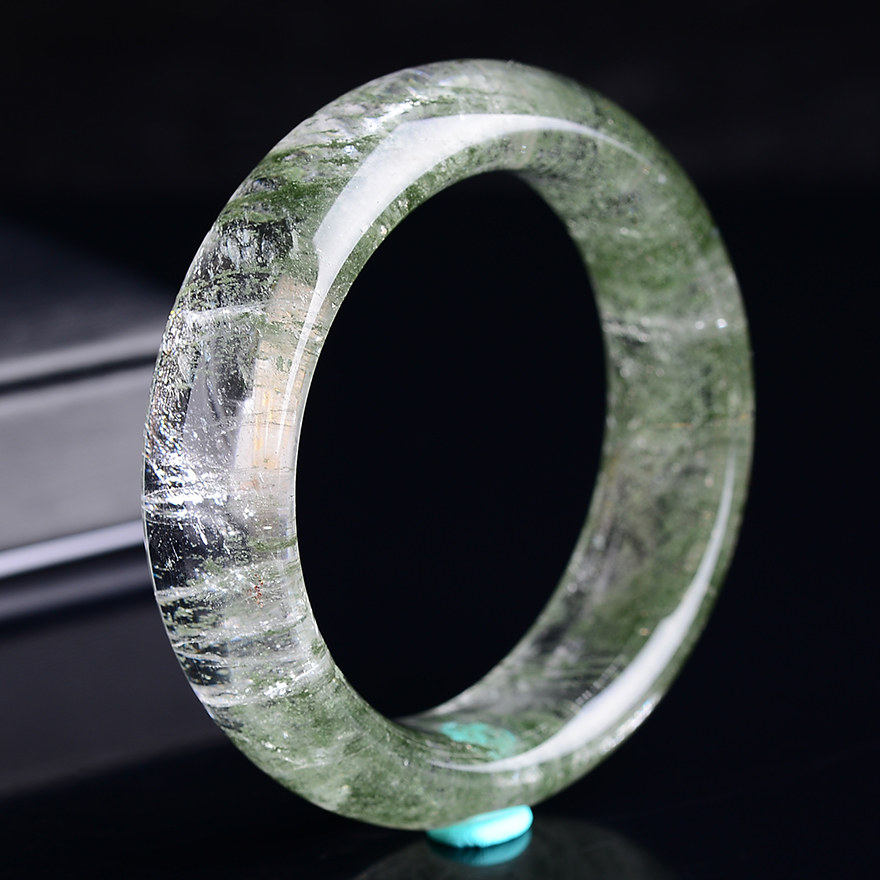 97.69g天然绿幽灵手镯 千层山