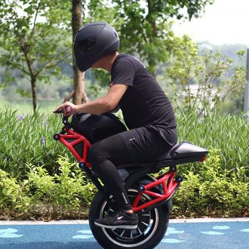独轮电动车
