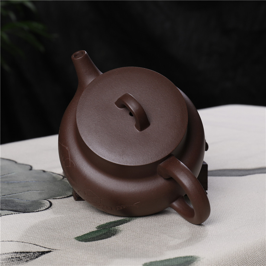 精工细作【情趣】黄龙山原矿紫泥 国家级助理工艺美术师 宗华