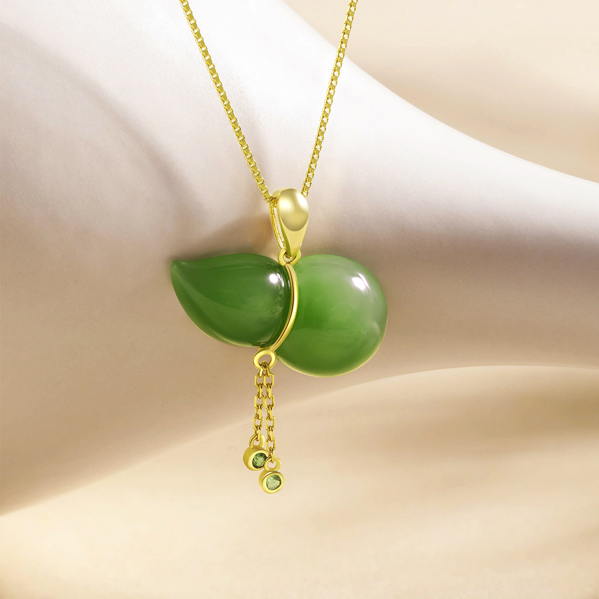 18k金碧玉葫芦吊坠