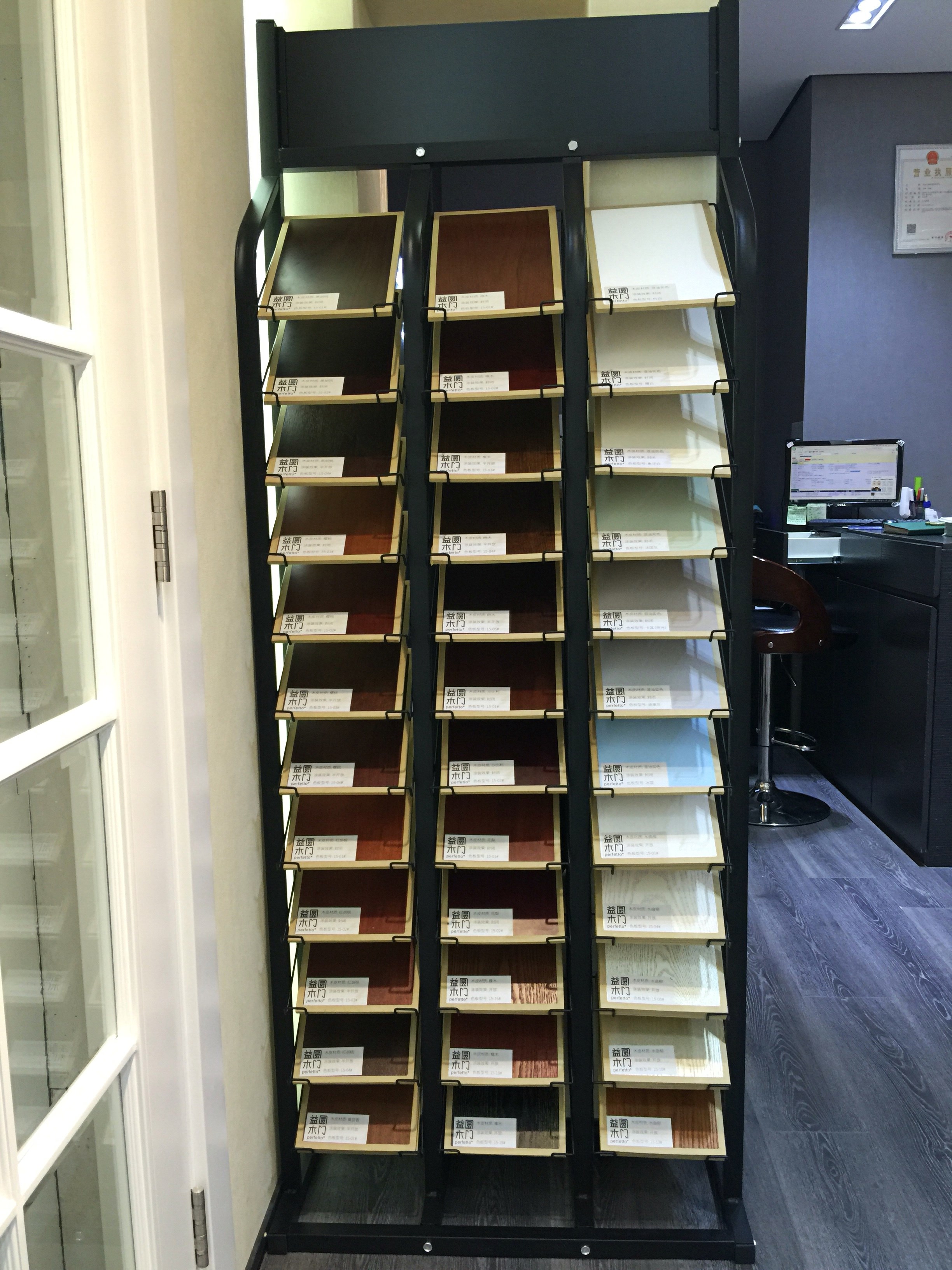 Tile display 300*300 Integrate suspended ceiling Lvkou coating Art Glass Cabinet doors coating Display Rackin the Business/Office Furniture , Shelf/Showcase , Boutique Showcase/Showcase  category - from Buy2taobao.com to provide professional Taobao agent buy service