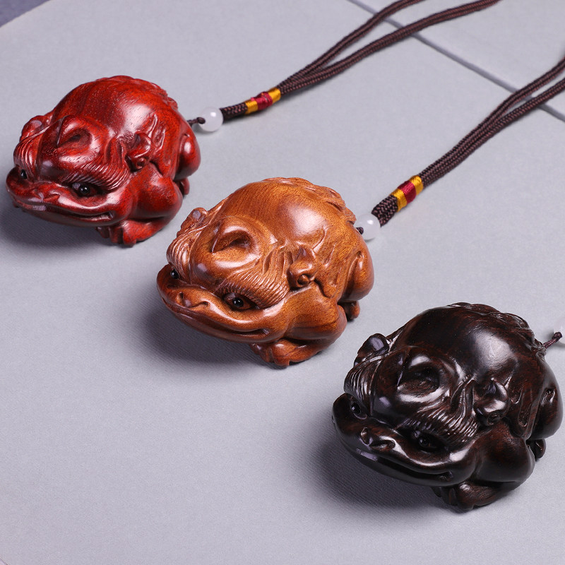 汽车挂件黄花梨木独角貔貅挂件紫檀雕刻手把件黑檀随身实木把玩件