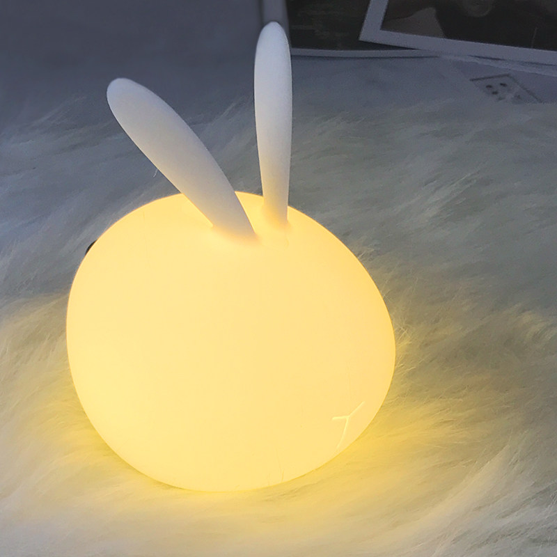 兔子小夜灯萌兔硅胶七彩充电拍拍灯梦幻可爱萌抖音同款月球月亮灯
