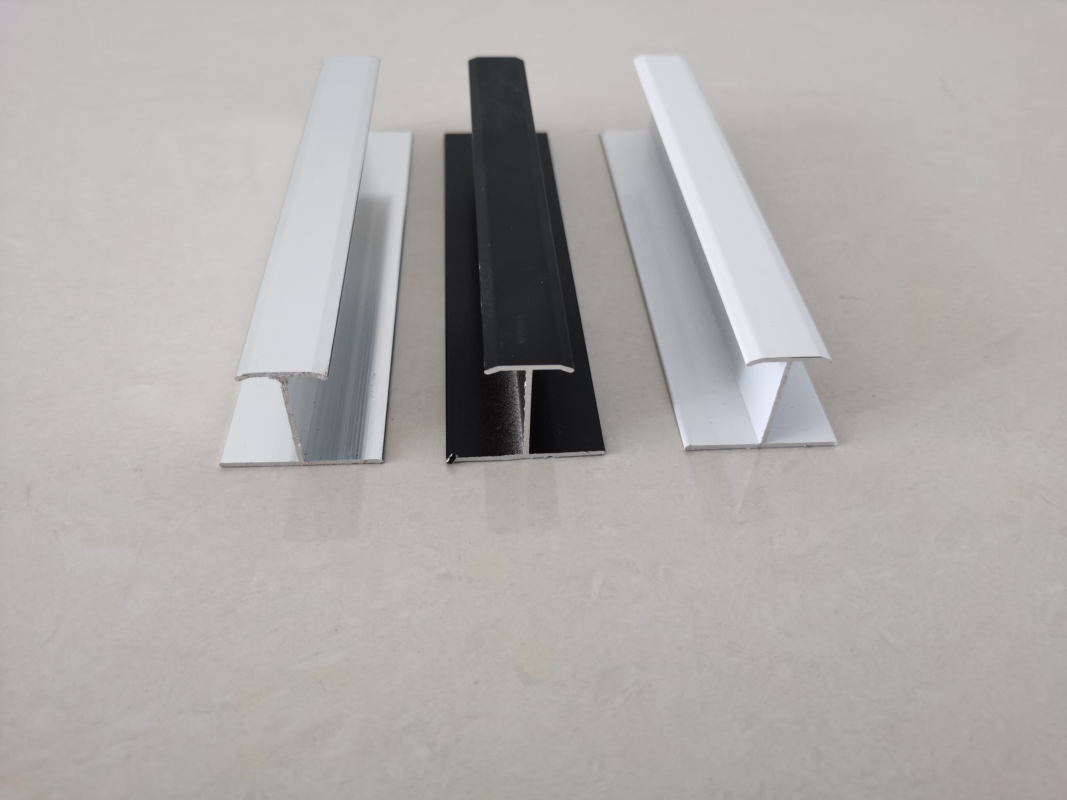 一根h条包下水管支架龙骨2.5米长度任意截取包管连接杆包管瓷砖支