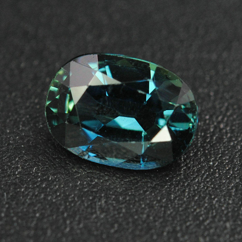 全干净 1.04ct蓝绿色蓝宝石裸石戒面 可提供款式设计镶嵌0121