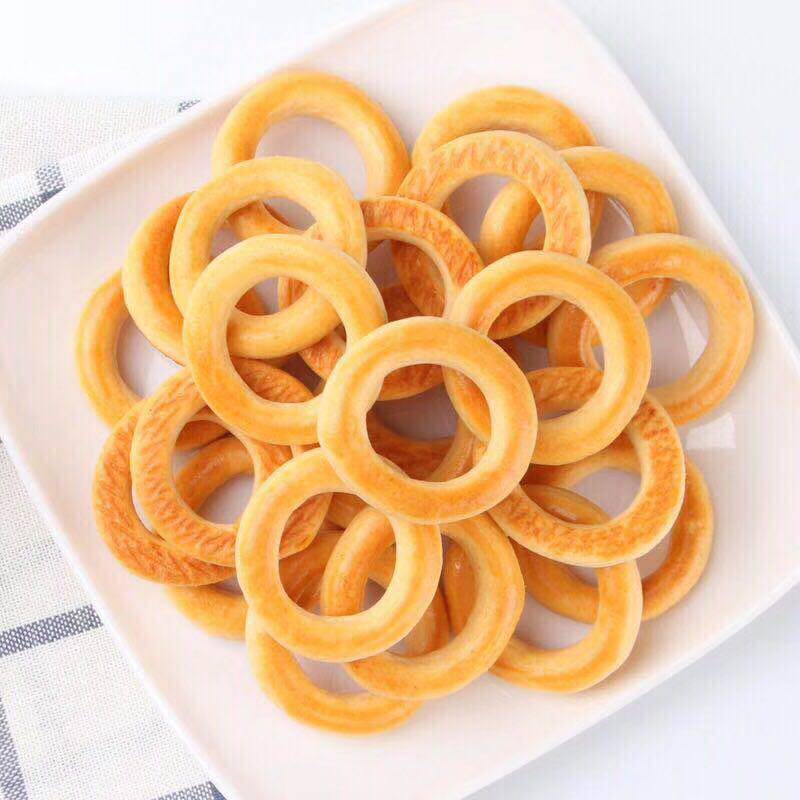 俄罗斯面包圈列巴圈饼干酥脆零食代餐食品