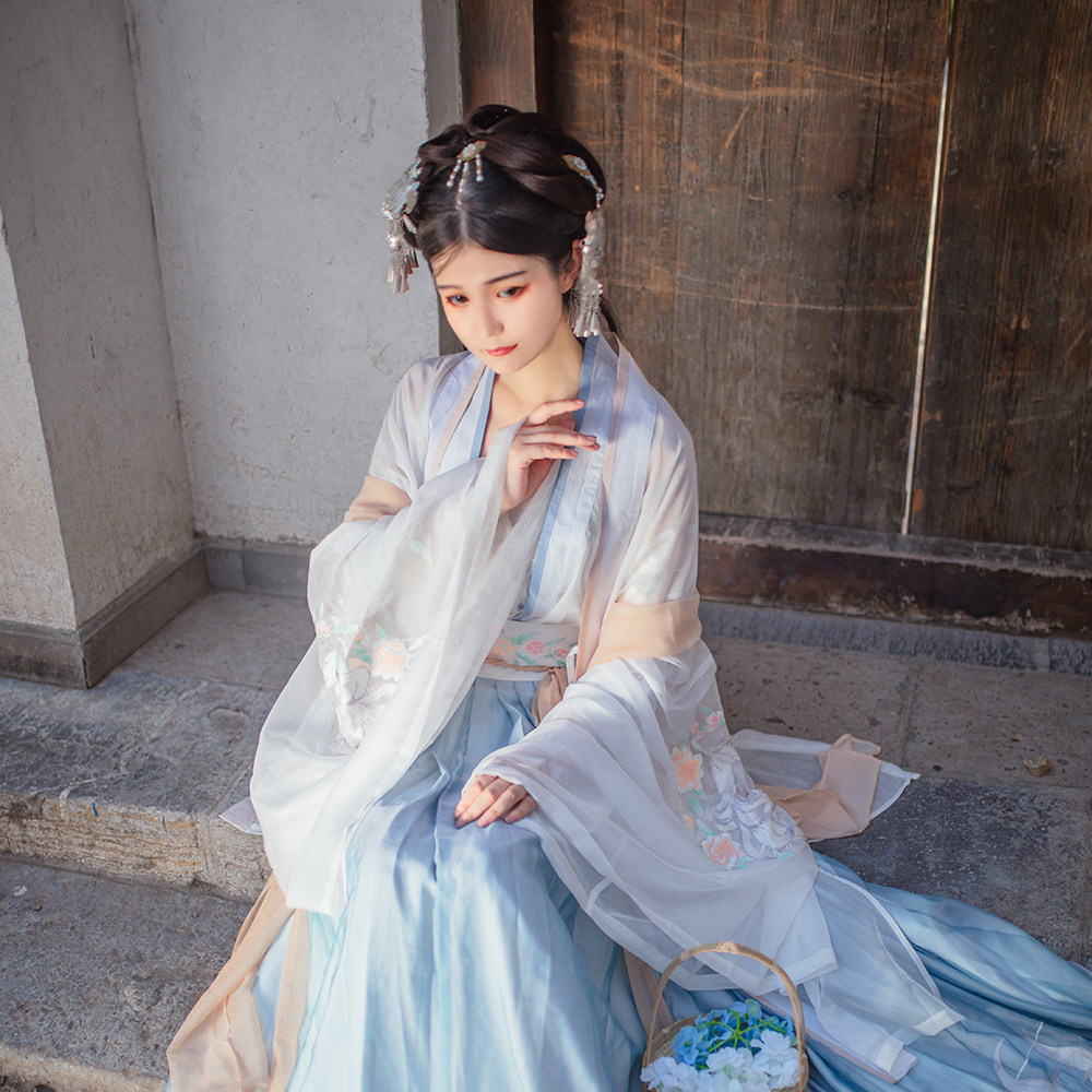 衣锦江南【涂山谣】原创汉服齐胸齐腰大袖衫狐狸绣花六米摆姐妹款