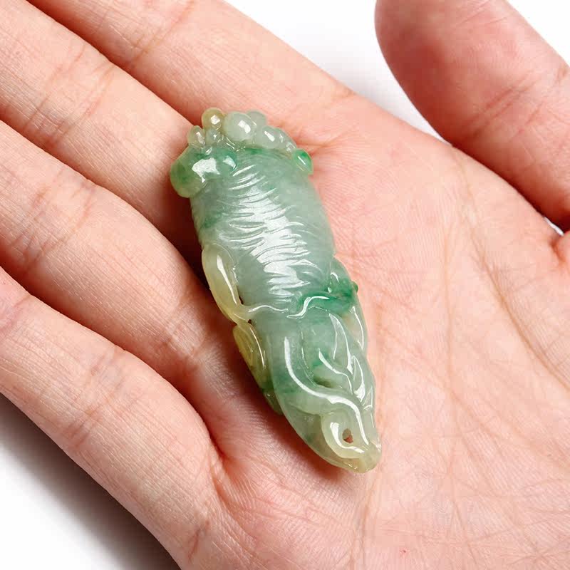 【人生如意】老坑冰糯种特色翡翠人参吊坠 15.68g
