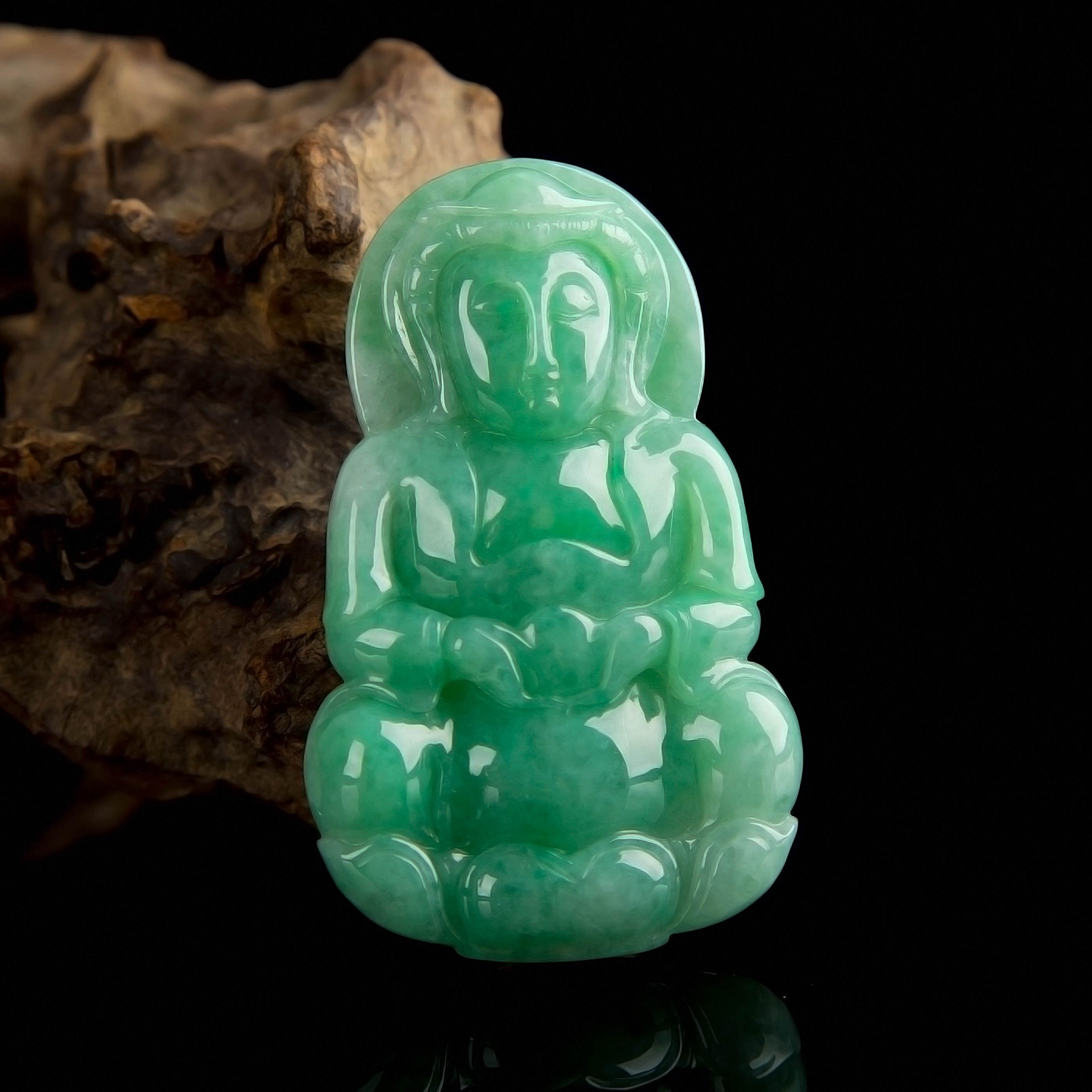 老坑翡翠满色水润观音吊坠 31.98g