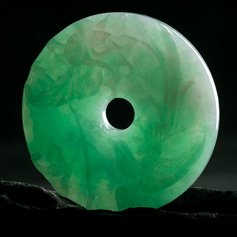 老坑缅甸翡翠a货冰糯种浅绿花纹平安扣吊坠 81.18g