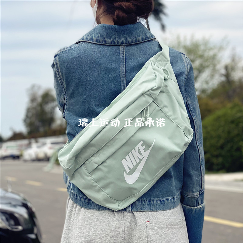 耐克NIKE运动腰包男女胸包王一博