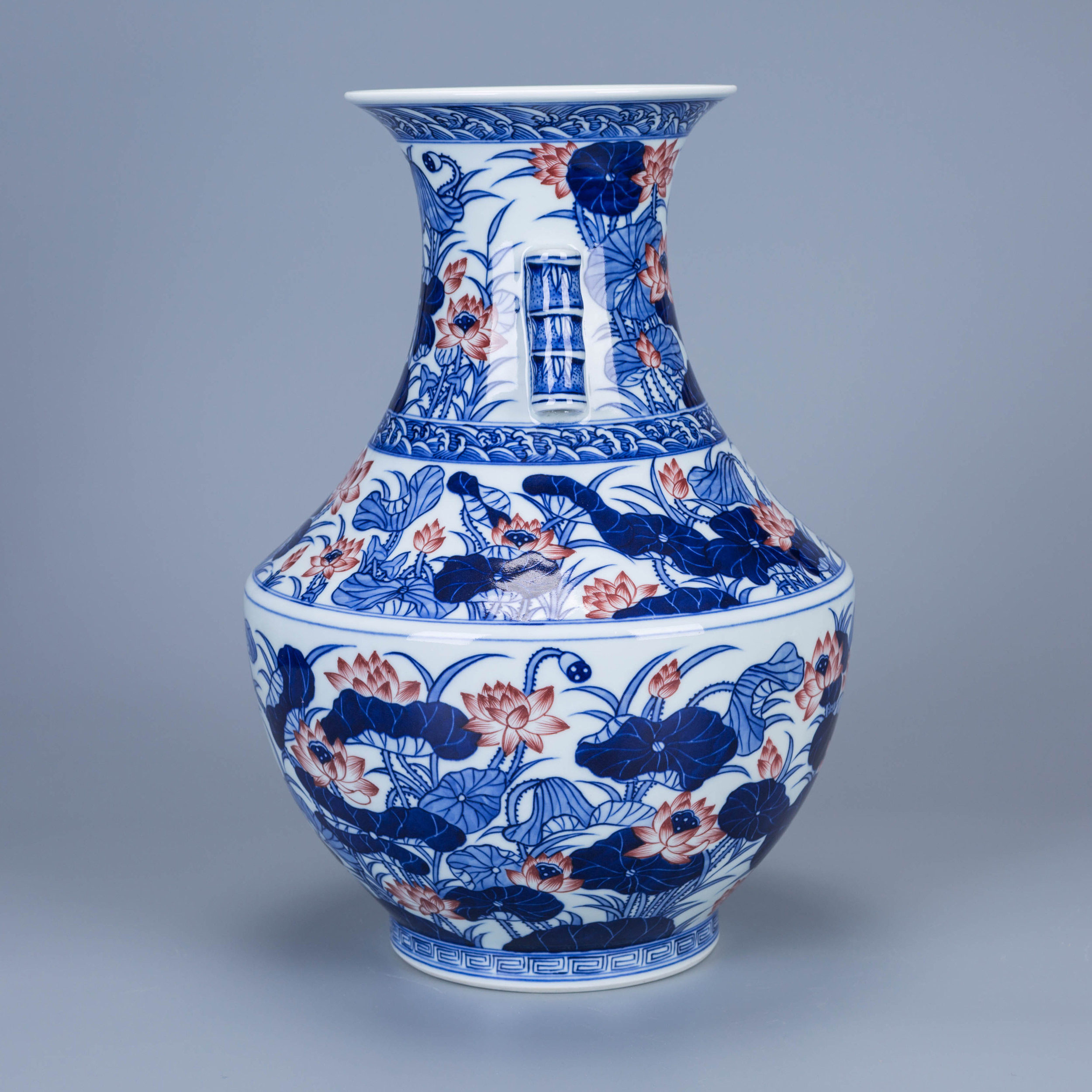 景德镇现代大师陶瓷作品专场  拍品详情 进入该拍品专场   起拍价: &