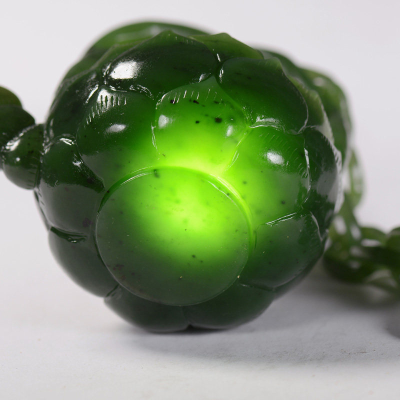 【把把壶】和田玉碧玉摆件 绿艳欲滴 色正 透光性好 136克