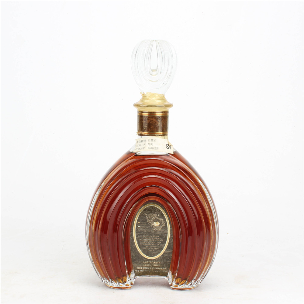 2.90年代人头马特级extra 40度7000ml*1瓶 拍卖