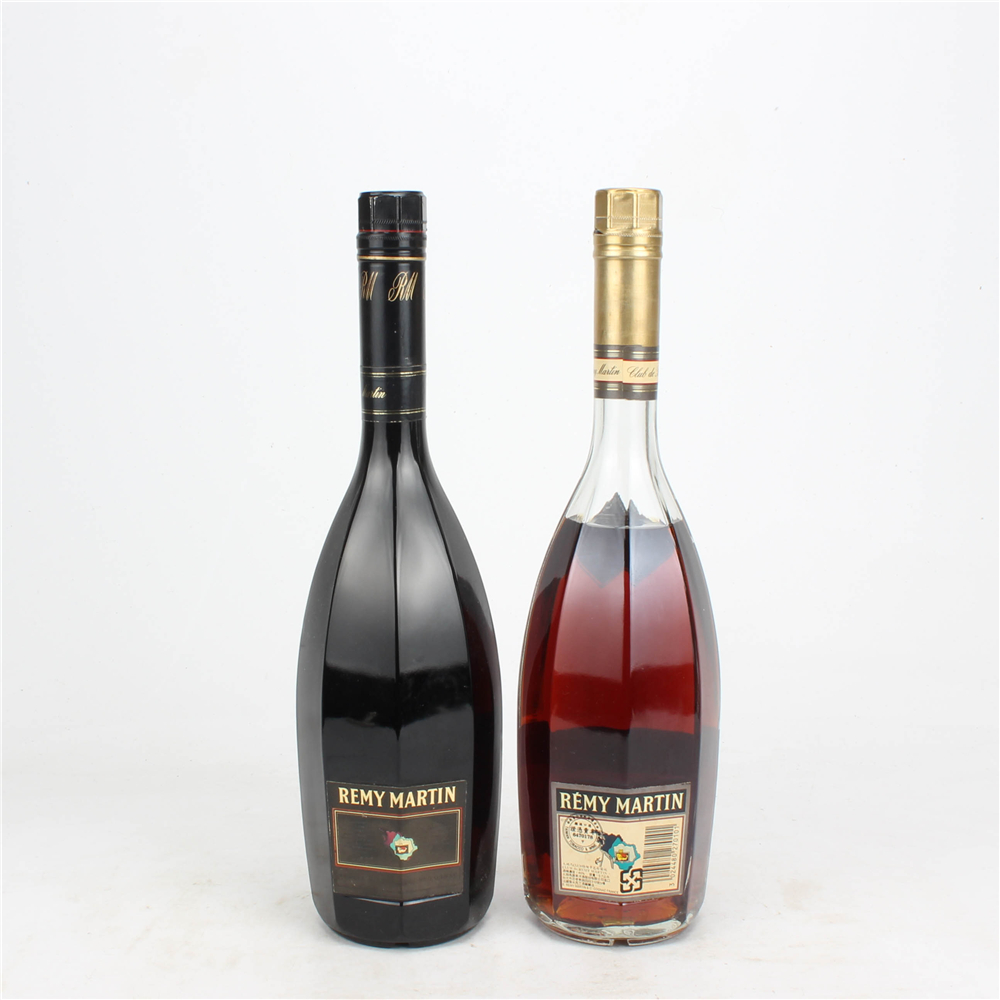 61.90年代人头马club 角马40度700ml*2瓶老洋酒收藏