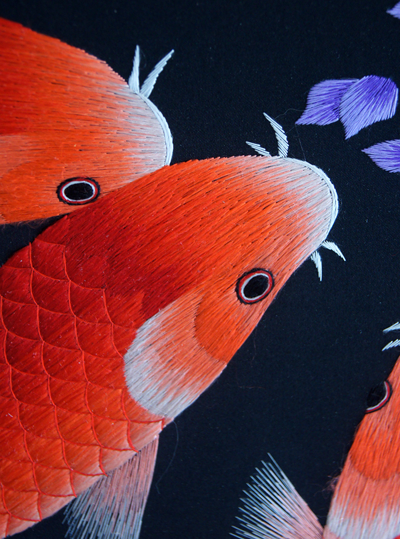 刺绣鱼形图案图片